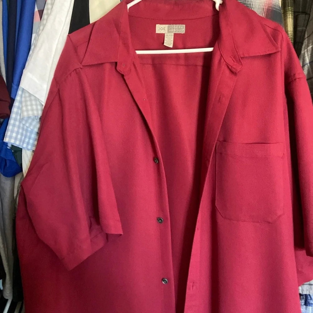 Short sleeve button down - Picture 1 of 2